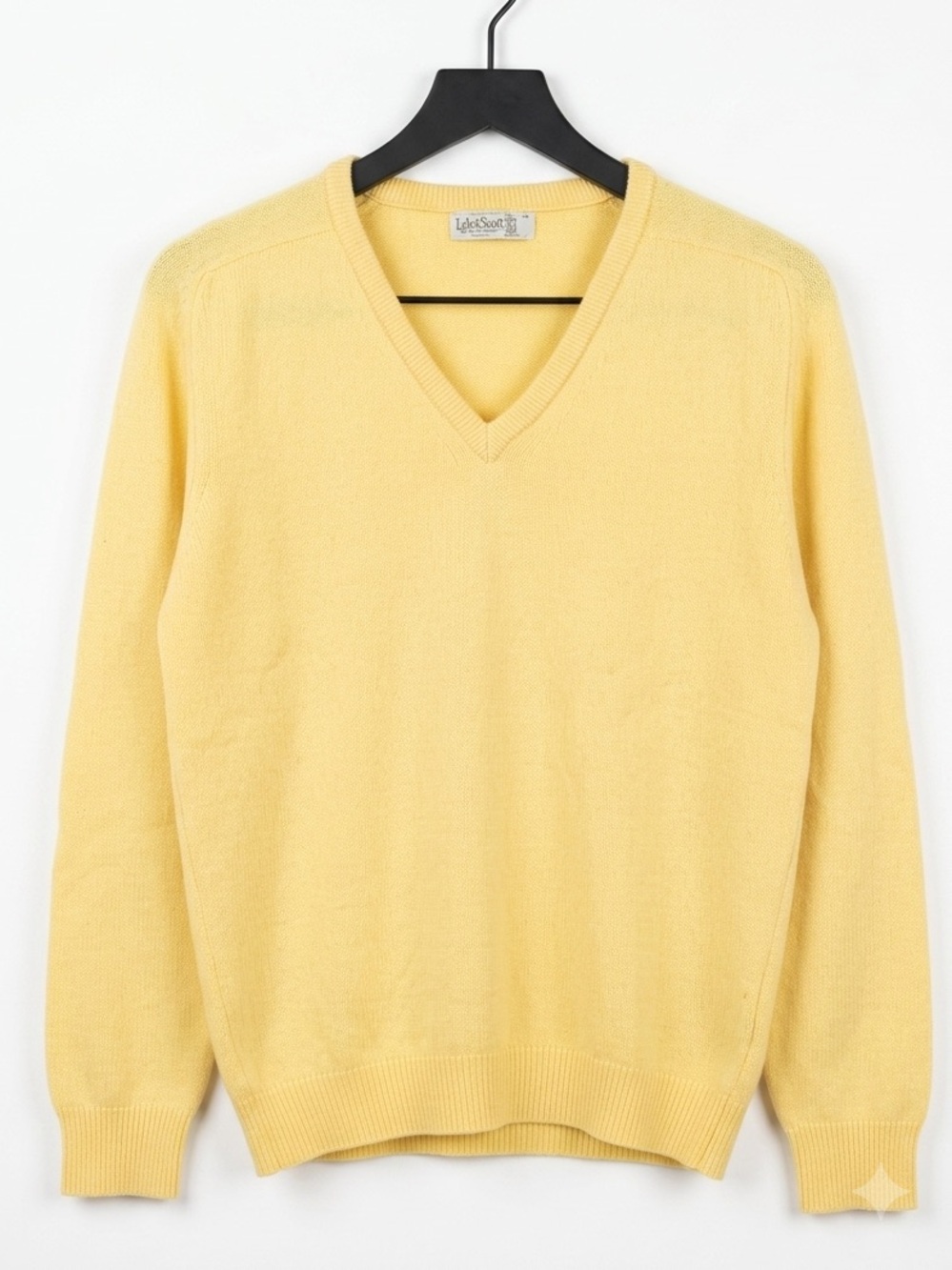 Vintage Lyle & Scott Scottish Cashmere V Neck Sweater Yellow Mens Sz 44